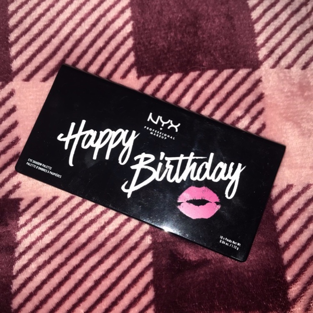 NYX Happy Birthday Eyeshadow Palette